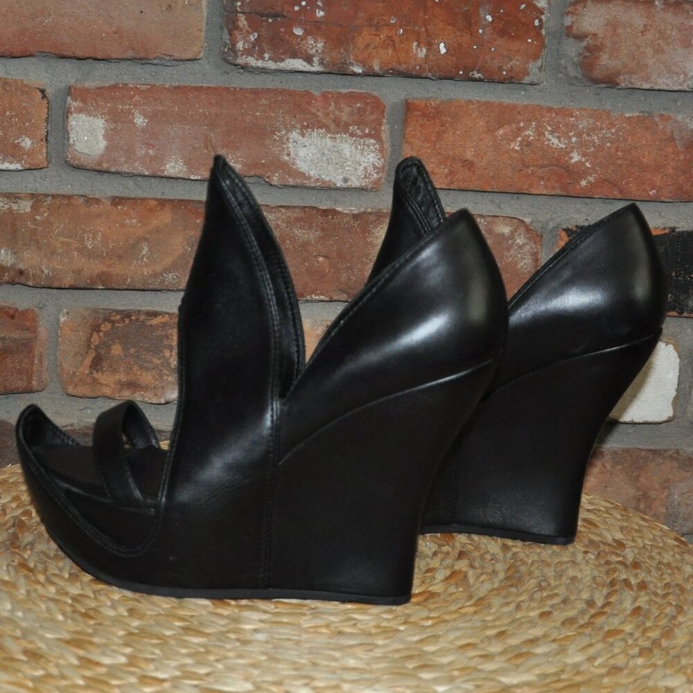 Camilla Skovgaard Flame Wedge Sandal Black Leather Platform Open toe Shoe EU 39 - Picture 5 of 9